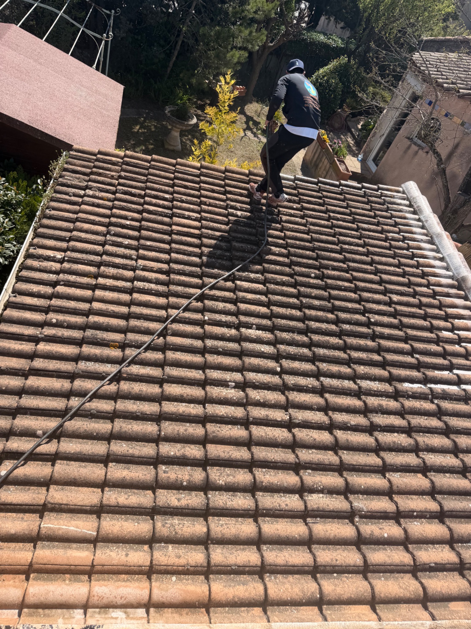 Avant nettoyage de toiture